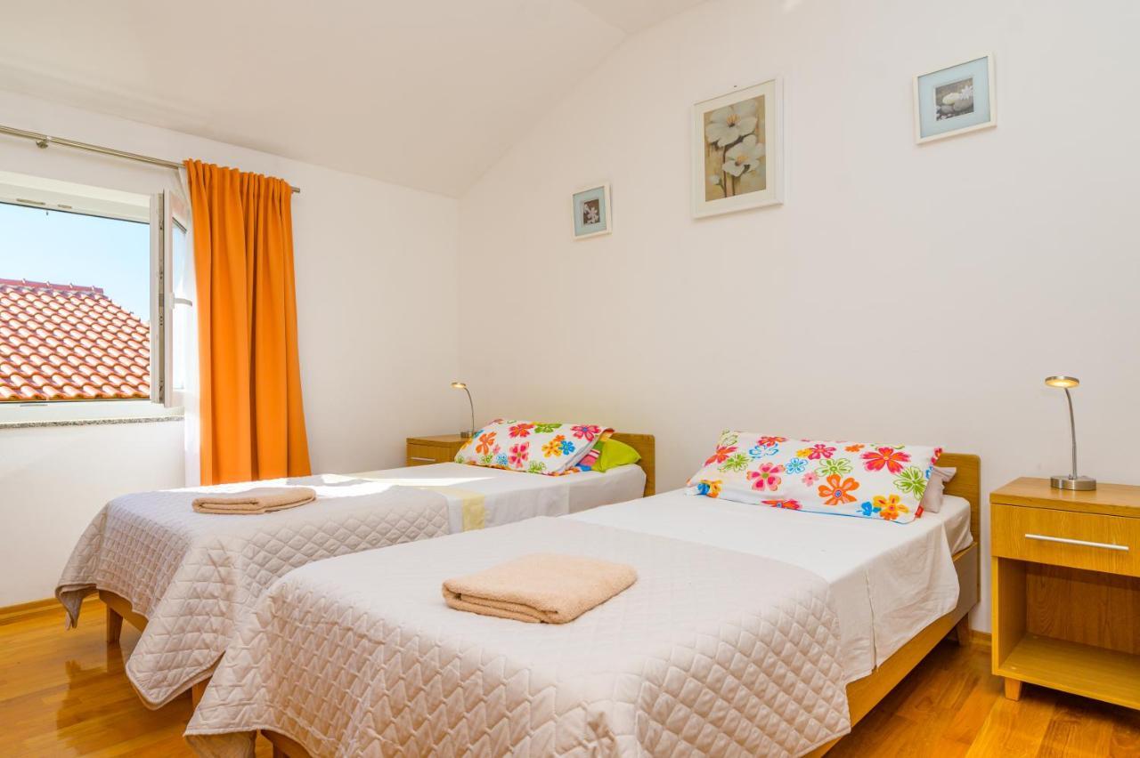 Apartment Chiara Martinscica Luaran gambar
