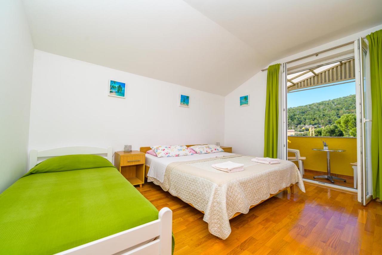 Apartment Chiara Martinscica Luaran gambar