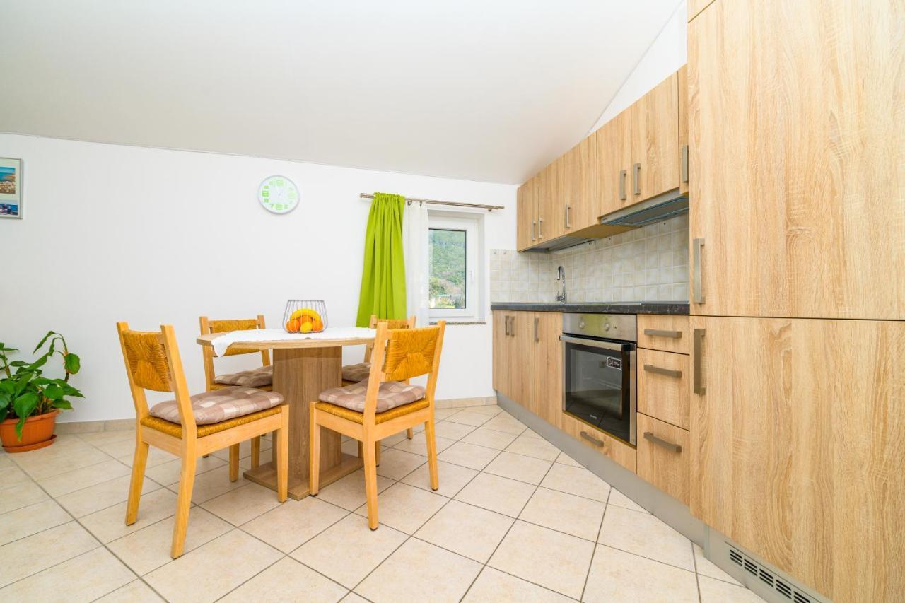 Apartment Chiara Martinscica Luaran gambar