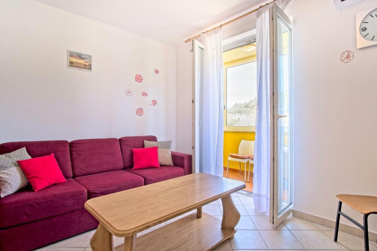 Apartment Chiara Martinscica Luaran gambar