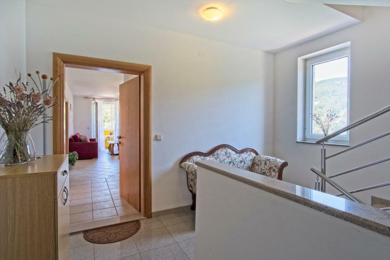 Apartment Chiara Martinscica Luaran gambar