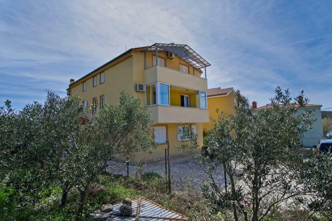 Apartment Chiara Martinscica Luaran gambar